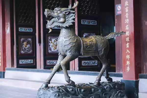 「龍馬に白馬 そして絵馬 「午年」のよもやま話〜清華大学・劉暁峰教授に聞く〜」の画像