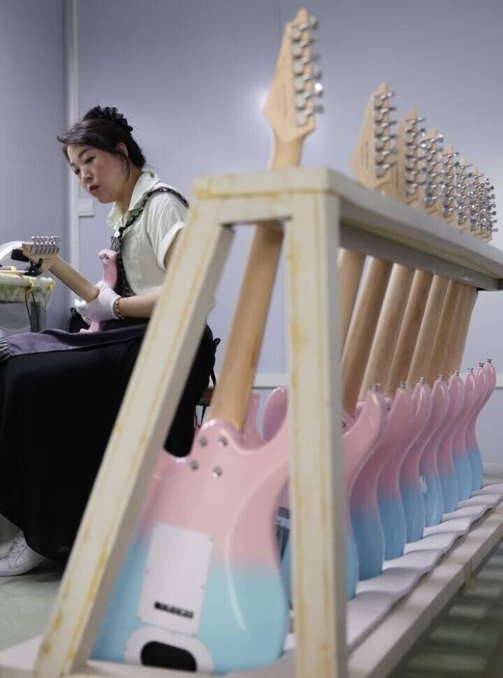 1本のギターが「奏でる」新たな産業形態―湖南省