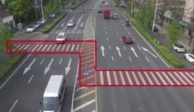 乗用車が横断歩道に突っ込み5人死亡 容疑者 投資失敗で社会への復讐心 中国 大連 21年5月24日 エキサイトニュース