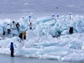 観光客から人気集める青海湖の「ブルーアイス」―中国