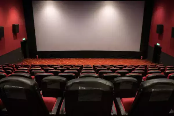 映画館の「マッサージチェア席」が大不評、しかも事前に選べず―中国