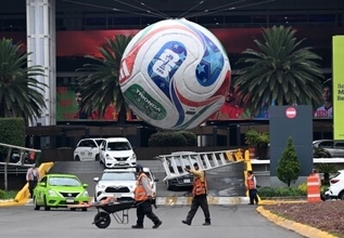 サッカーW杯観戦の中国人観光客、メキシコで強盗に遭う