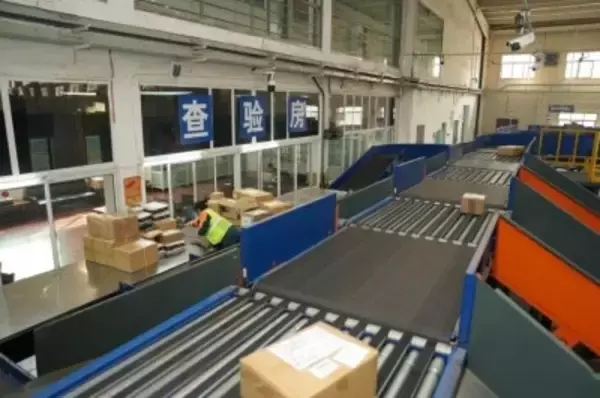 湖南省長沙市、出入国する小包の通関効率アップで高い質の発展を後押し―中国