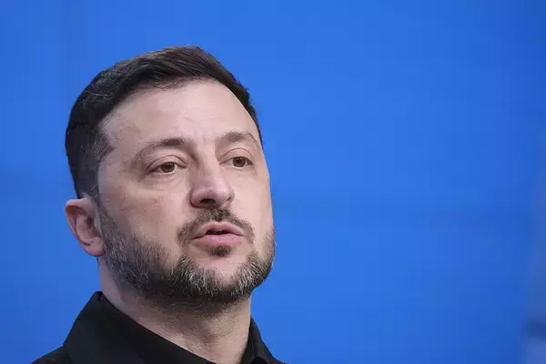 世論調査参加者の6割がゼレンスキー氏は側近の汚職関与の責任を免れないと回答＝ウクライナ