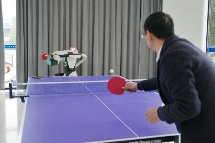 湖南省初の「ロボット9S店」が一般向けオープン―中国