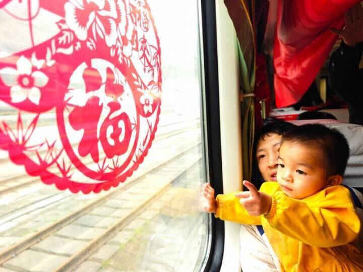 この12年で変化した春節の帰省手段、「バイクの大軍」は過去のものに―中国