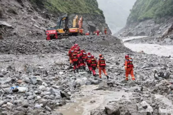 ネパール、3カ月前に中国側に氷河災害の警戒強化を要請していた―仏メディア