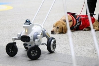 深セン地下鉄でスマート盲導犬のテスト運用スタート―中国