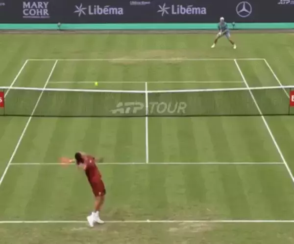 「ATPオランダ芝コート大会、中国の張之臻が今季初のベスト8進出」の画像