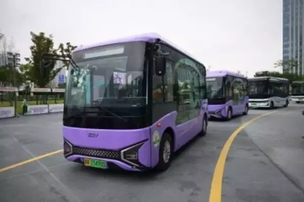 ラストワンマイルを円滑に、成都で新型純電動バスが公開―中国