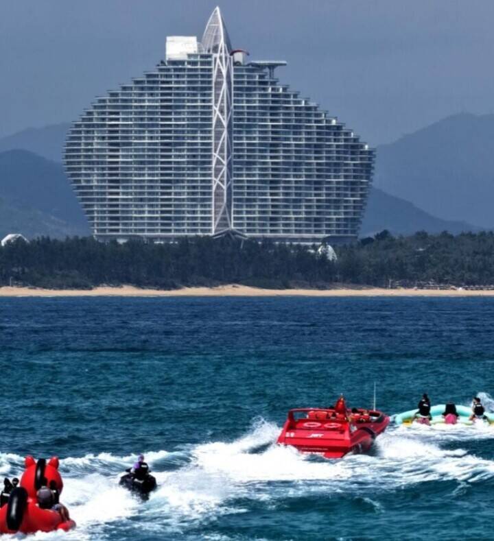海南省三亜市、高まる島観光人気にサービスチェーン刷新で対応―中国