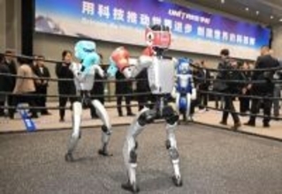 宇樹科技のロボットが多彩なパフォーマンスを披露―中国