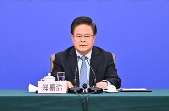中国国家発展・改革委員会主任「第15次五カ年計画期間にサービス業の規模は100兆元を突破する」