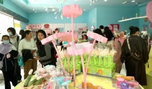 清明節連休に北京を訪れた観光客は延べ1000万人超、観光消費額は100億元超に―中国