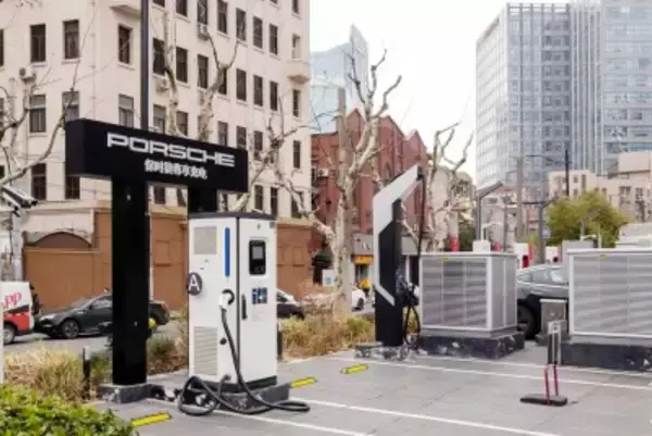 独ポルシェ、中国のEV充電インフラ運用を来年廃止、シェア落とし販売戦略見直し