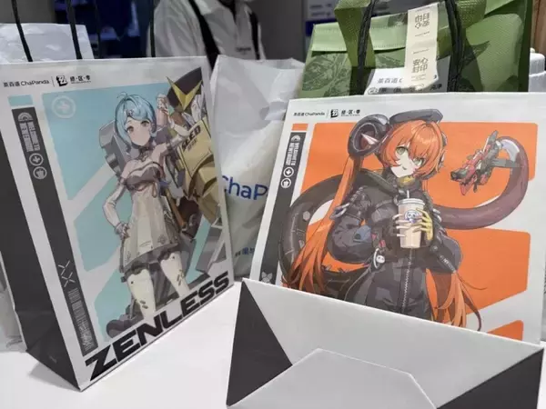 「お目当てのコラボ商品購入が若者の祝祭日の過ごし方に―中国」の画像