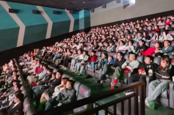 映画市場が活況、経済成長に新たな空間を創出―中国