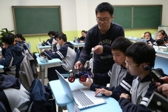 人工知能が中国の教員資格試験に導入