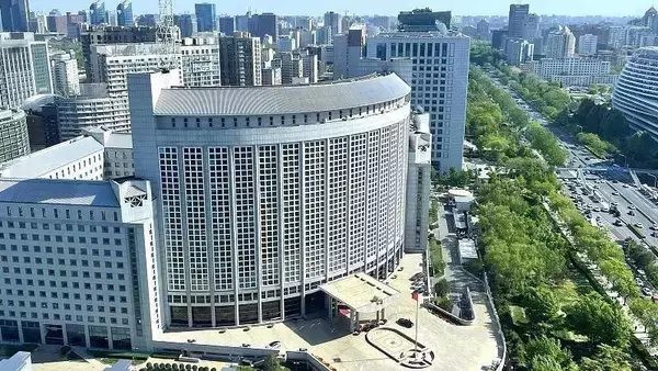 中国外交部長の新年初の訪問先をアフリカに決定、36年続く慣例を継承