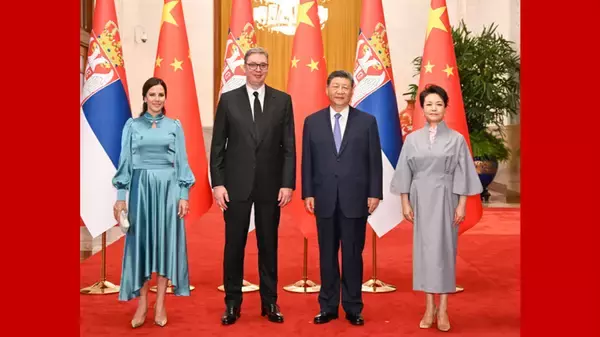 習近平主席、北京市内でセルビアのブチッチ大統領と会談
