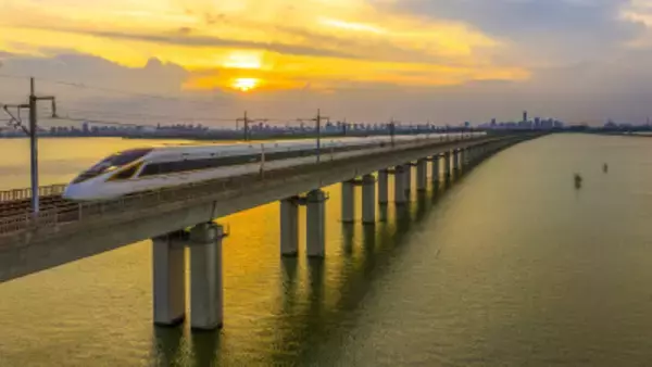 2025年の中国長江デルタ地域の鉄道輸送量、延べ9億人超