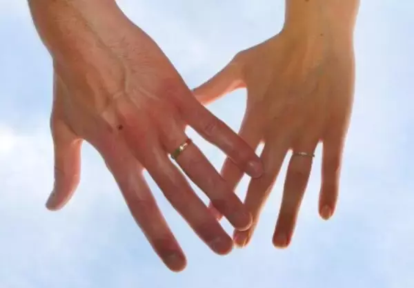 日本人は浮気に寛大？韓国人女性の投稿が話題＝韓国ネット「実際多いと思う」「人による」