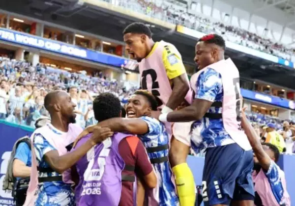 カボベルデの「ブルーシャーク精神」に見る中国サッカー再生への道―香港メディア