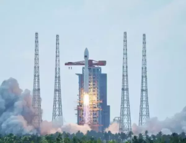 中国、衛星インターネット低軌道12組衛星の打ち上げに成功