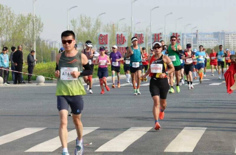 雄安新区でマラソン大会が開催―中国