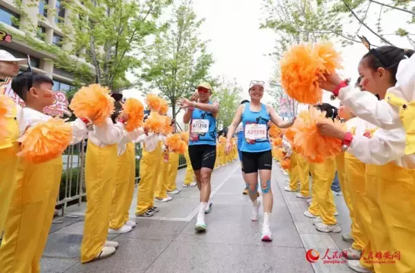 「雄安新区でマラソン大会が開催―中国」の画像