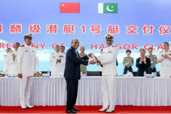 パキスタンに非大気依存推進潜水艦を引き渡し、計8隻の予定―中国メディア