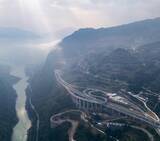 「渝湘複線高速道路が全線開通―中国」の画像2