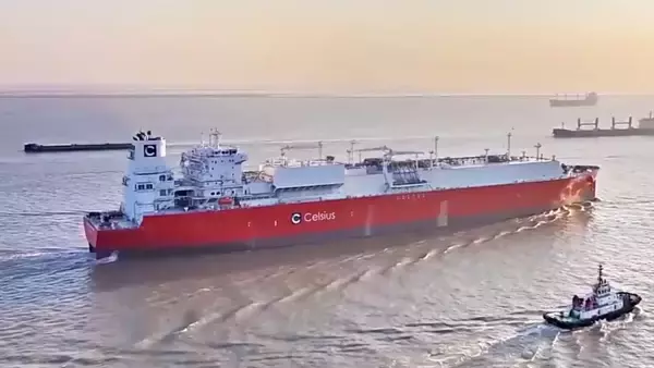 中国初の18万立方メートルLNG運搬船が完成―江蘇省