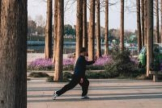 早朝に公園で運動する中国人の様子に海外の人々が心を動かすワケは？―中国メディア