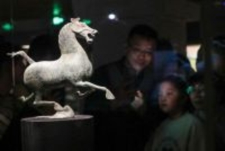 「馬グッズ」が春節消費の新トレンドをけん引―中国