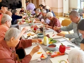 国家衛生健康委員会主任「2025年の中国人の平均寿命は79.25歳に」