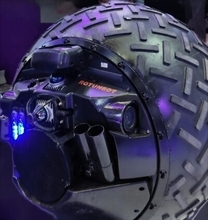 陸では転がり、水中では泳ぐ？水陸両用の球体ロボットがサプライチェーン博で話題―中国