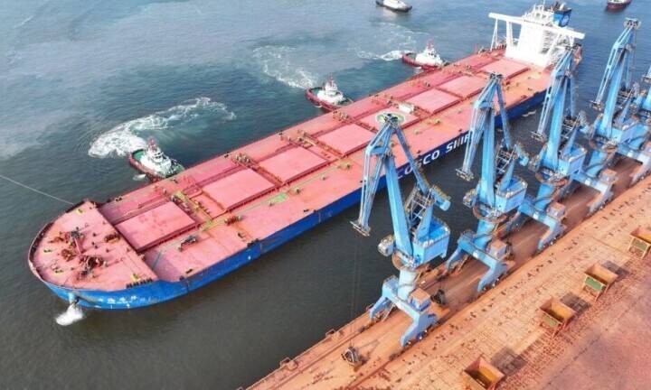 天津港、開港以来最大喫水の船舶が入港―中国