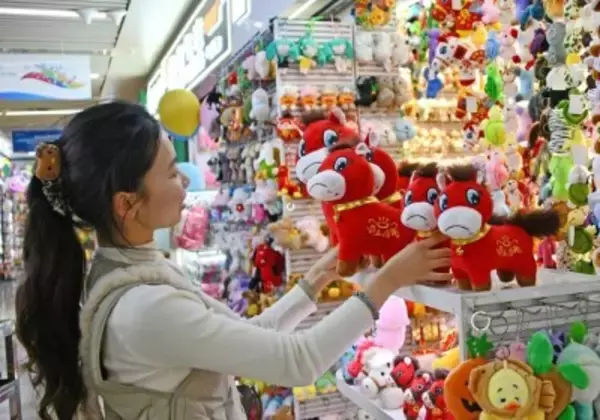 「Z世代」が伝統的な新年の風習に新たな活力を注入―中国