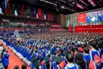 「エンジニアの国」と「寝そべりネズミ人間」、対照的な側面を併せ持つ中国―独メディア