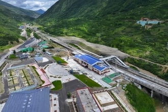 川青鉄道鎮江関-黄松関区間の新駅3駅が完成―中国