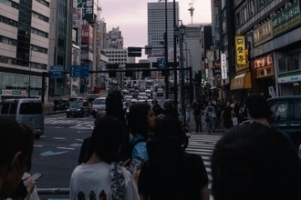 【観察眼】共感広がった「日本に死気」論、その背景にあるものとは