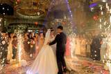 「見知らぬ300人が参加した新疆の結婚式が話題に」の画像1