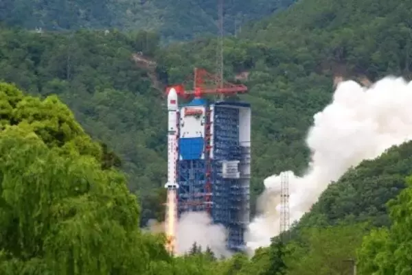 インターネット技術試験衛星の打ち上げに成功―中国