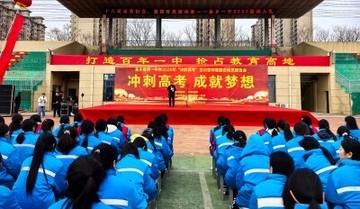 中国で高等教育を断念する若者増加、背景に「大学は出たけれど」の就職難―独メディア