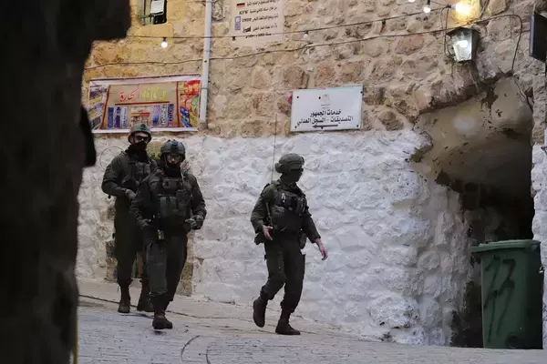 ヨルダン川西岸とガザ地区で計4人を殺害=イスラエル軍