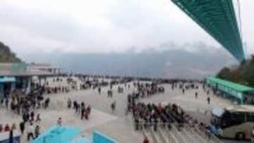 「世界一高い橋」花江峡谷大橋、春節9連休の観光客が延べ数十万人に―中国