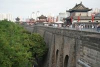 西安城壁のデジタル守護者―中国メディア