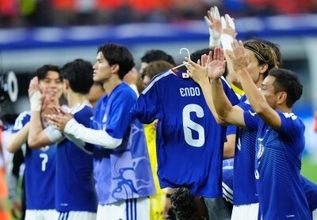 ＜W杯＞日本サポが試合後にごみ拾い、中国ネット賛否「尊敬に値する」「核廃水は流すのに」