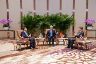 中国・カンボジア・タイ外相が3カ国会合開催